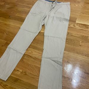 Banana Republic Men’s Aiden Fit Pants